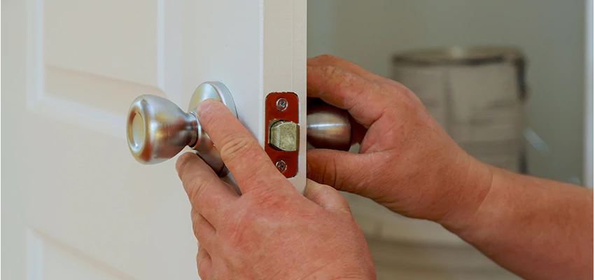 AAA Locksmiths For lock Replacement in Vista, California