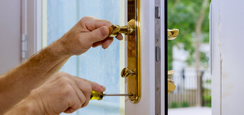 Local Locksmith For Key Duplication in Vista, CA